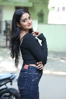 Hrithika Srinivas New Pictures